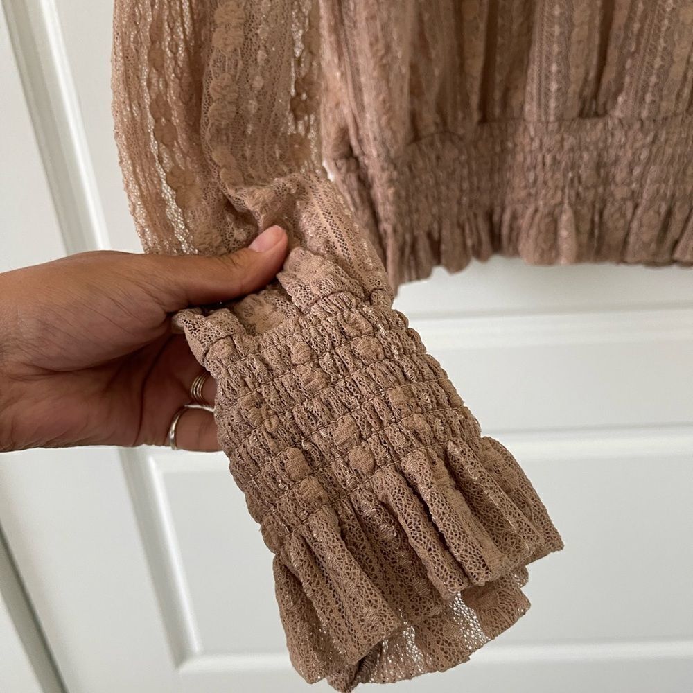 Sheer blouse  - Picture 4 of 5